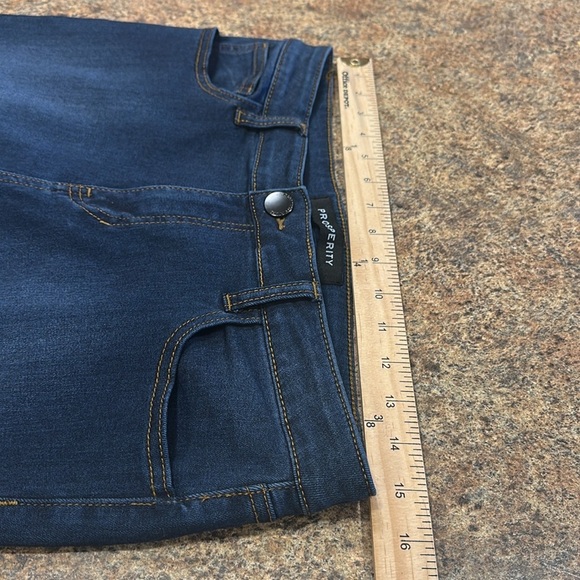 Prosperity Boot Cut Dark Wash Jeans Stretch Womens Size 32 - Picture 9 of 10